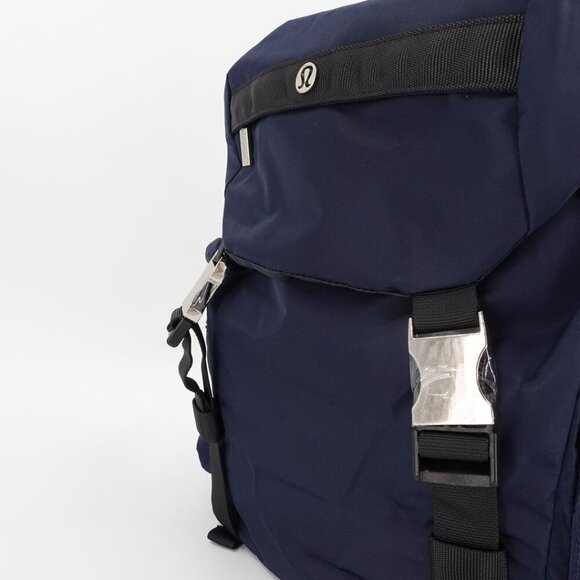 Lululemon Wunderlust Backpack 14L Navy Blue - Picture 8 of 16